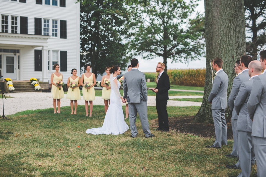 Farmhouse-Barn-Outdoor-Wedding-25_photo | Showit Blog