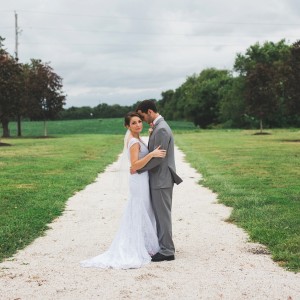 Victoria Selman Maryland Wedding Photographer and Videographer. Filename: Farmhouse Barn Outdoor Wedding 46 photo1