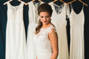 Wedding Dress Shopping Tips || Victoria Selman Photographer