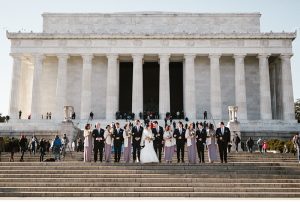 Washington DC Wedding Photos at the Lincoln Memorial || Victoria Selman Photographer