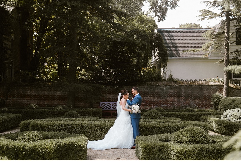 William Paca House Gardens Summer Wedding Photographer 33 Photo