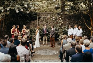 Organic & Boho Winterthur Gardens & Estate Wedding Ceremony at the Reflecting Pool // Wilmington, Delaware // Victoria Selman Photographer