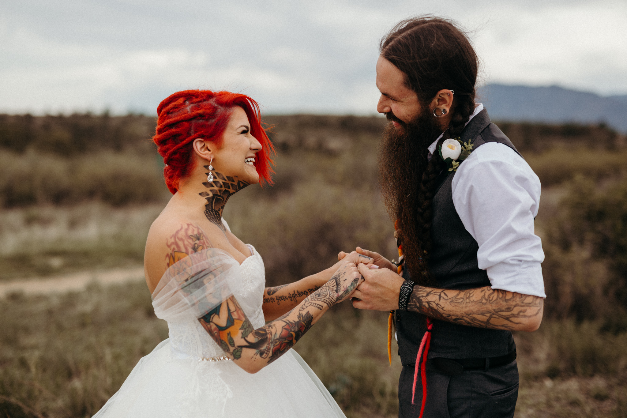 Edgy Hippie Wedding In The Colorado Mountains // Colorado Springs, CO // Victoria Selman Photographer