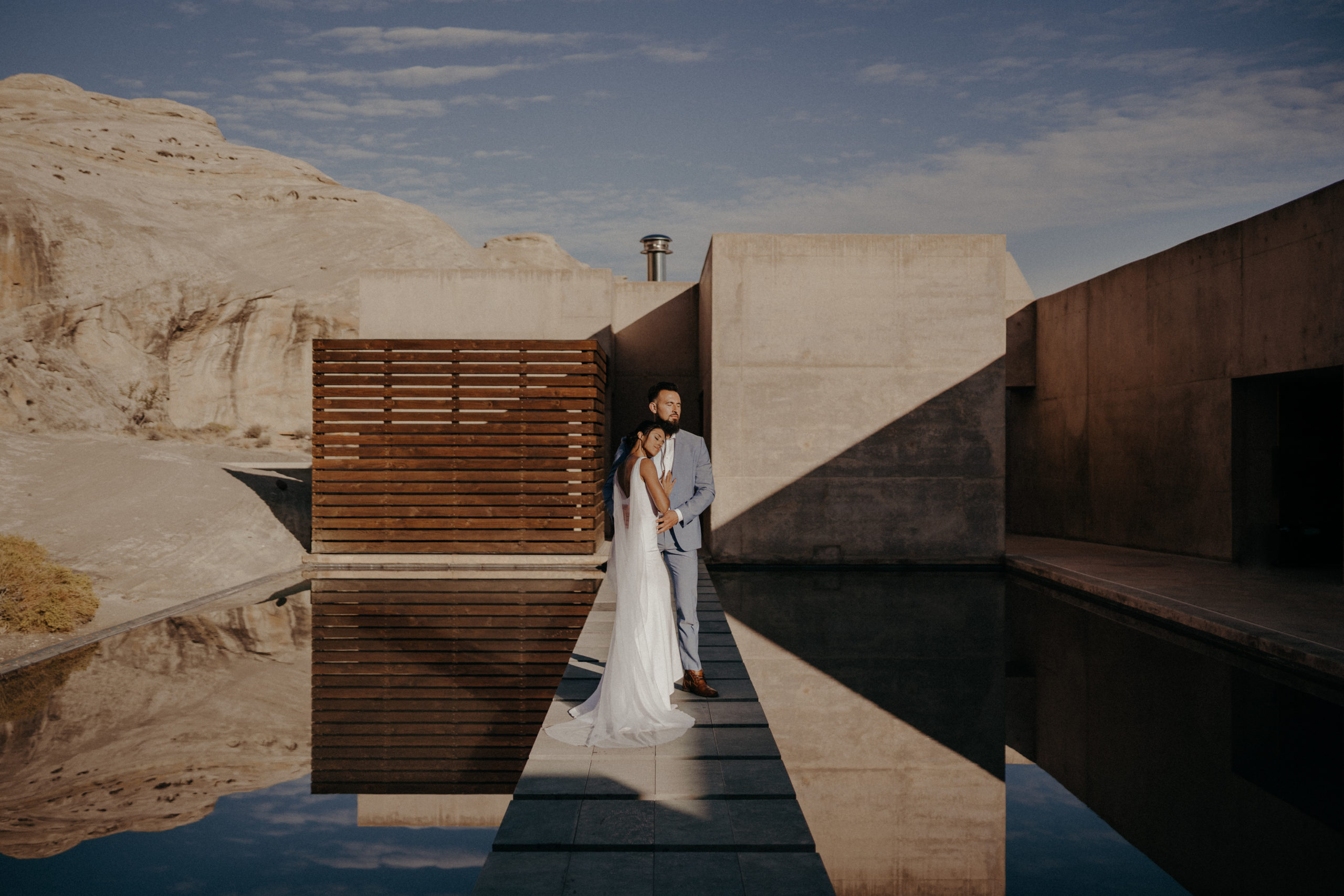 Luxe Amangiri elopement and Horseshoe Bend ceremony in Utah and Arizona by high-end destination photographer Victoria Selman